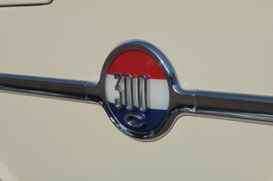  Chrysler 300C Convertible 1957 года  (фото 29 из 39)